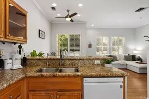6248 Citracado Cir, Carlsbad, CA 92009 - Photo 17