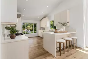 5555 Caminito Marrisa, La Jolla, CA 92037 - Photo 7