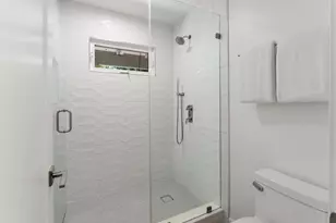 5555 Caminito Marrisa, La Jolla, CA 92037 - Photo 37
