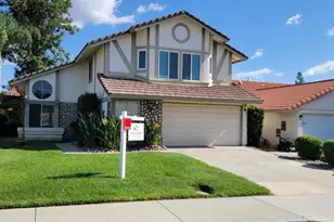 24436 Sagecrest Cir, Murrieta, CA 92562 - Photo 1