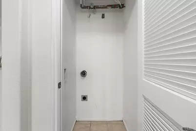 4155 Executive Drive #E307, La Jolla, CA 92037 - Photo 41