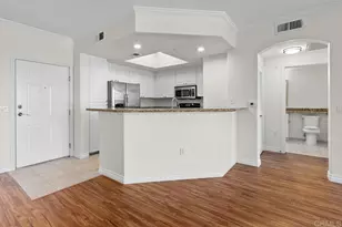 4155 Executive Dr, La Jolla, CA 92037 - Photo 21