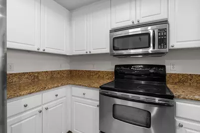 4155 Executive Drive #E307, La Jolla, CA 92037 - Photo 19