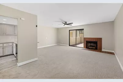 10013 Paseo Montril, San Diego, CA 92129 - Photo 7