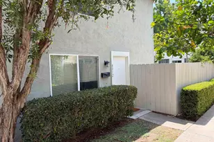 8012 Camino Huerta, San Diego, CA 92122 - Photo 15