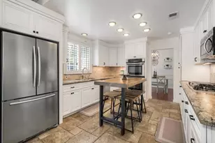 975 Rose Arbor Dr, San Marcos, CA 92078 - Photo 1