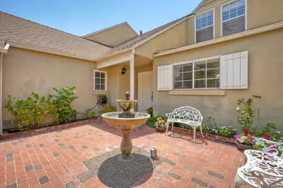 4545 Essex Court, Carlsbad, CA 92010 - Photo 5