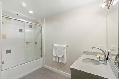 550 Seagaze Drive #7, Oceanside, CA 92054 - Photo 19