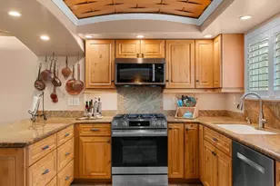 1601 S Pacific St, Oceanside, CA 92054 - Photo 9