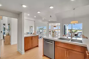 18 Kingston Ct, Coronado, CA 92118 - Photo 17