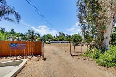 1949 Sunnyside Ave Avenue, El Cajon, CA 92019 - Photo 5