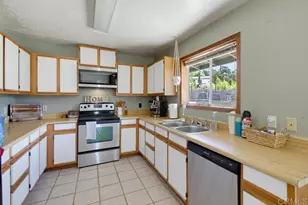 1949 Sunnyside Ave Ave, El Cajon, CA 92019 - Photo 17