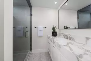 5875 La Jolla Mesa Dr, La Jolla, CA 92037 - Photo 27