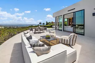 5875 La Jolla Mesa Dr, La Jolla, CA 92037 - Photo 9