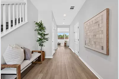 10335 River Bluff Drive, Santee, CA 92071 - Photo 5