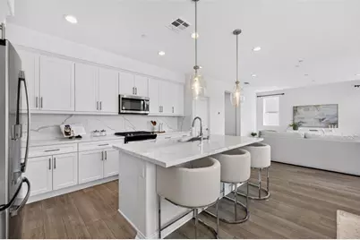 10335 River Bluff Drive, Santee, CA 92071 - Photo 11