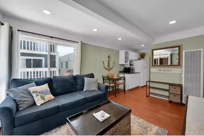 3764 Bayside Lane #4, San Diego, CA 92109 - Photo 5