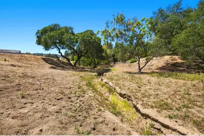 860 La Moree Road, San Marcos, CA 92078 - Photo 35