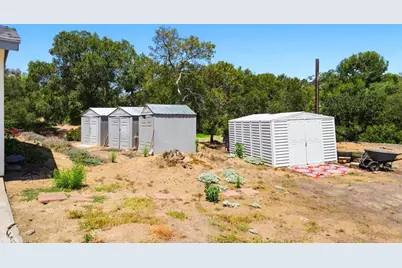 860 La Moree Road, San Marcos, CA 92078 - Photo 33