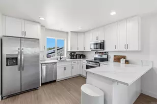 514 Avalon Dr, Vista, CA 92084 - Photo 19
