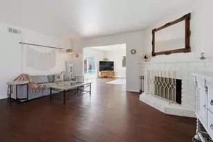 4925 Siesta Dr, Oceanside, CA 92057 - Photo 13