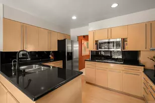 5860 Cactus Way, La Jolla, CA 92037 - Photo 25
