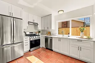961 Woodlake Dr, Cardiff by the Sea, CA 92007 - Photo 11