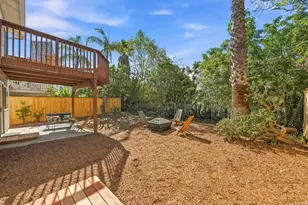 961 Woodlake Dr, Cardiff by the Sea, CA 92007 - Photo 25