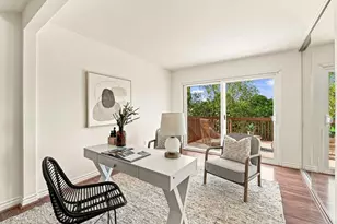961 Woodlake Dr, Cardiff by the Sea, CA 92007 - Photo 17