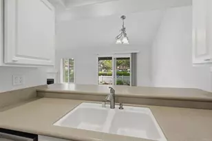 2168 Valleydale Ln, Encinitas, CA 92024 - Photo 11