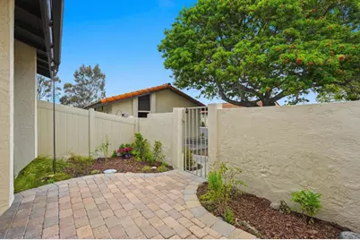 2168 Valleydale Lane, Encinitas, CA 92024 - Photo 25