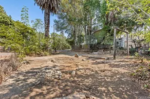 2128 Bautista Ave, Vista, CA 92084 - Photo 29
