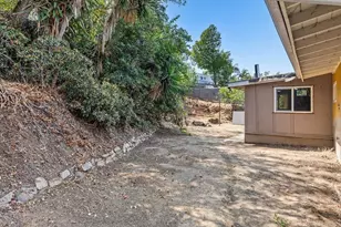 2128 Bautista Ave, Vista, CA 92084 - Photo 31