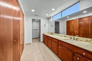 3495 Ridgecrest Dr, Carlsbad, CA 92008 - Photo 29