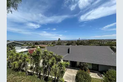 3495 Ridgecrest Dr., Carlsbad, CA 92008 - Photo 5