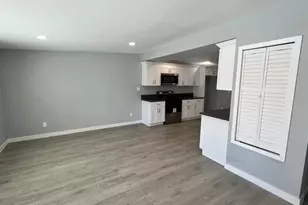 34351 Judy Ln, Cathedral City, CA 92234 - Photo 3