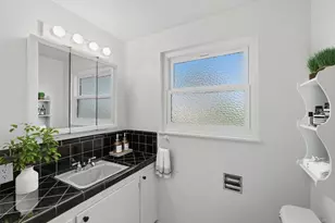 446 15th St, Del Mar, CA 92014 - Photo 17