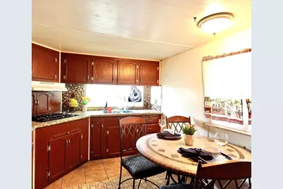 200 Olive Avenue #27, Vista, CA 92083 - Photo 5