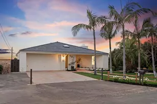 541 S Granados Ave, Solana Beach, CA 92075 - Photo 3