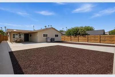 1682 E Washington Avenue, Escondido, CA 92027 - Photo 25