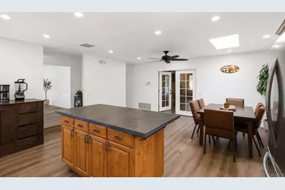 1682 E Washington Avenue, Escondido, CA 92027 - Photo 7