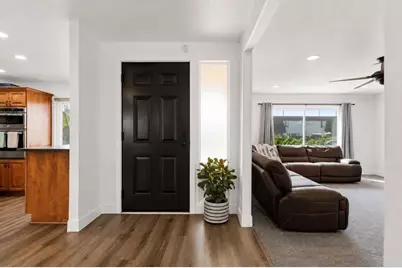 1682 E Washington Avenue, Escondido, CA 92027 - Photo 11