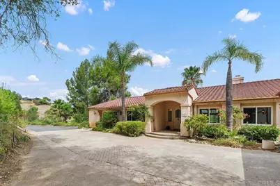 2718 Via Del Robles, Fallbrook, CA 92028 - Photo 3
