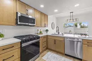7902 Tinaja Ln, San Diego, CA 92139 - Photo 9