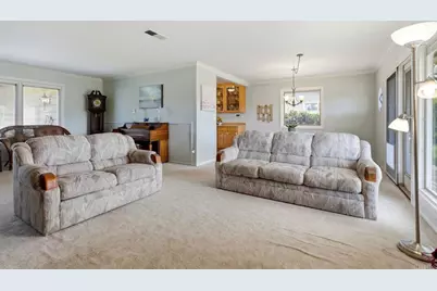 4918 Loma Laguna Drive, Carlsbad, CA 92008 - Photo 23