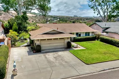 4918 Loma Laguna Drive, Carlsbad, CA 92008 - Photo 3