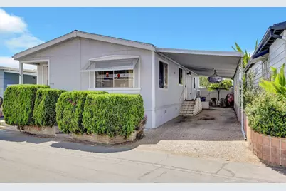 81 Seagull Lane, Oceanside, CA 92057 - Photo 3