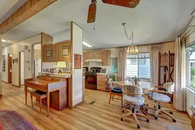 81 Seagull Lane, Oceanside, CA 92057 - Photo 11