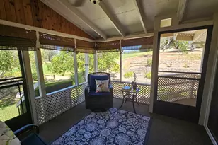 18218 Paradise Mountain Road, Valley Center, CA 92082 - Photo 25
