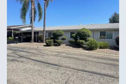 1866 Fairway Park Circle #A, Escondido, CA 92026 - Photo 3